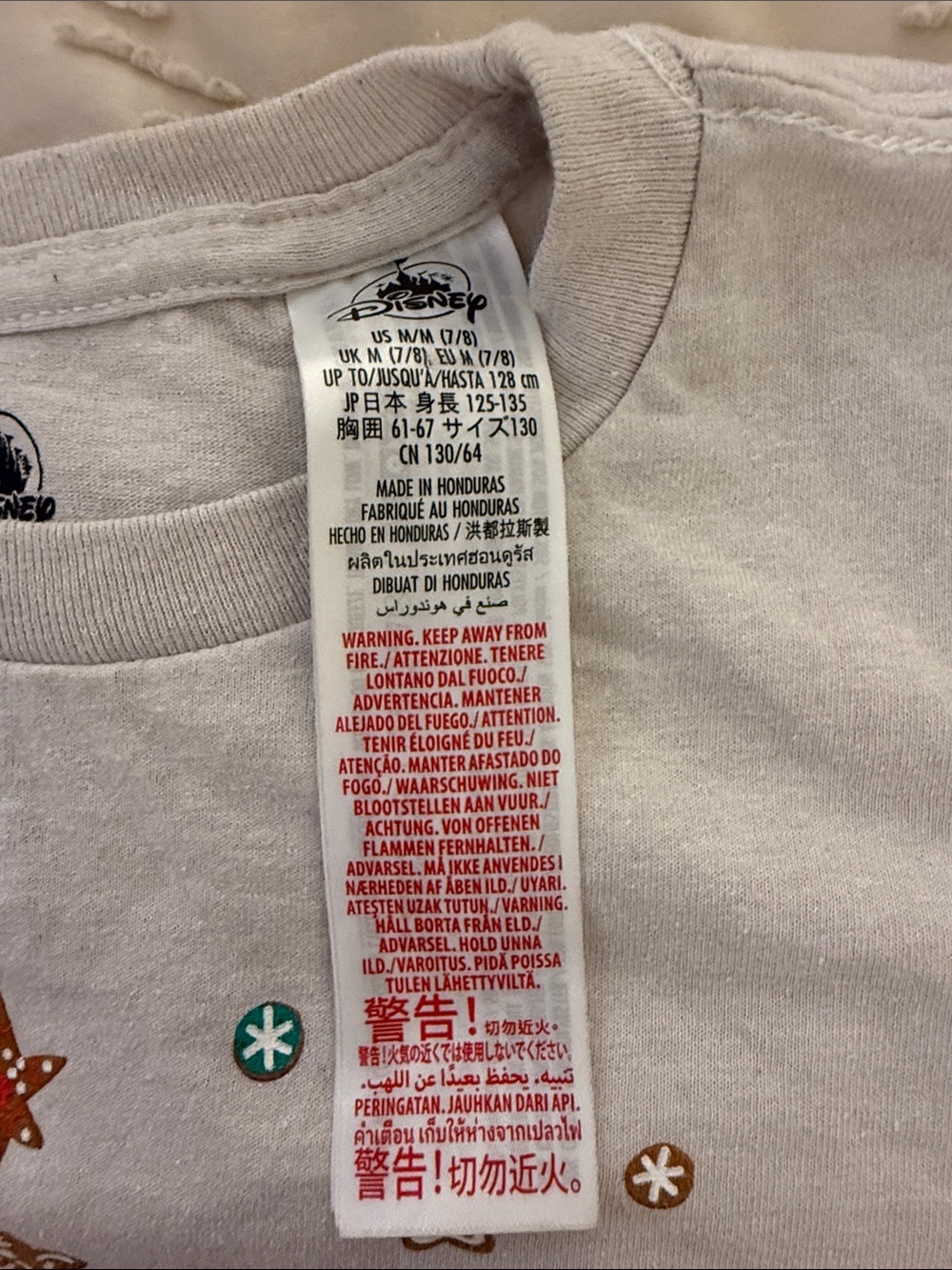 Star Wars Light Gray Kids' Holiday Tee with Festive Graphic - Picture 2 of 7